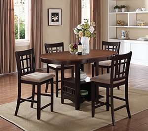 Traditional counter height table w/ chairs
