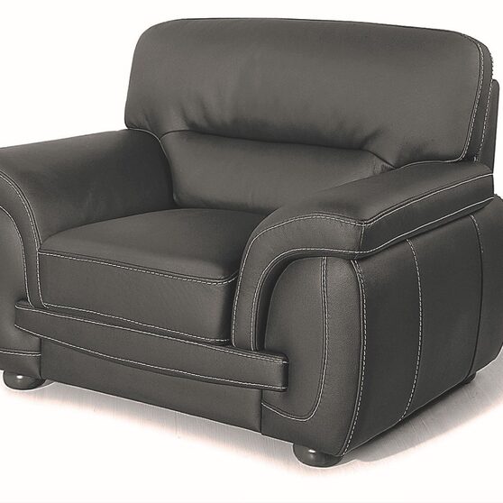 Black casual style leather chair
