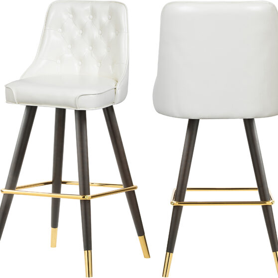 Faux leather stylish bar stool