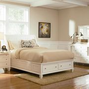 White veneer classic bed main photo