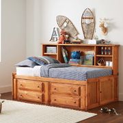 Twin daybed made in US main photo