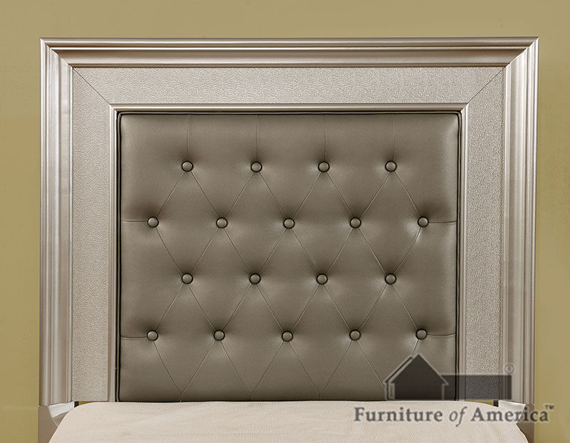 Contemporary mirror trim silver accents bed by Furniture of America additional picture 7