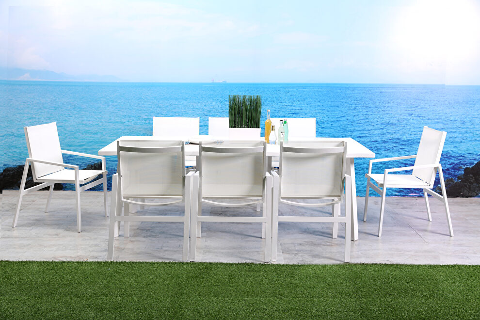 Indoor/outdoor aluminum dining table matte white by Whiteline  additional picture 4