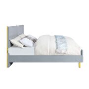 Gray high gloss finish wave pattern design queen bed by Acme additional picture 4