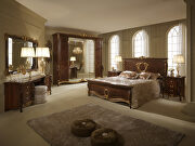 Classic Traditional style quality Italian king size bedroom by Arredoclassic Italy additional picture 12
