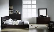 Dark espresso solid wood platform bed by Beverly Hills additional picture 3