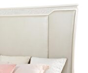 Contemporary style queen bed in off-white finish wood by Cosmos additional picture 5