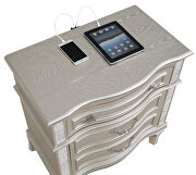3-drawer nightstand silver oak by Coaster additional picture 8