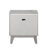Contemporary two-drawer silver glam nightstand by Coaster additional picture 5