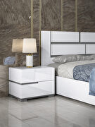 Gloss white European stylish contemporary king bed additional photo 3 of 8
