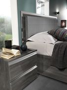 Gray modern wood / metal platform bed by MCS Mobili additional picture 3