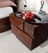 Modern platform bed in walnut lacquer by ESF additional picture 2