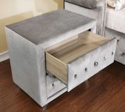 Flannelette fabric tufted modern bed in gray by Furniture of America additional picture 8