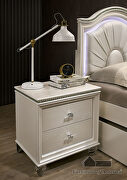 Acrylic & mirror accents pearl white finish youth bedroom by Furniture of America additional picture 14