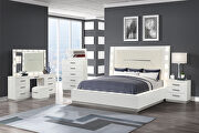 White finish cutting-edge profile queen bed w/led ambient nightlight by Galaxy additional picture 16
