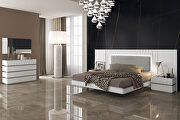 Contemporary white European style bedroom by Garcia Sabate Spain additional picture 9