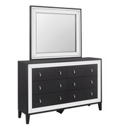 Mirror accents / black modern looking bedroom by Global additional picture 5