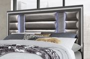Modern LED bedroom set in metallic gray by Global additional picture 4
