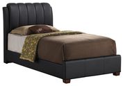 Black bycast leather bed in casual style by Glory additional picture 2