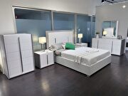 Contemporary white / gray bed by J&M additional picture 5
