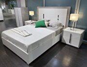 Contemporary white / gray bed by J&M additional picture 6