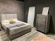 Contemporary design gray bed by J&M additional picture 3