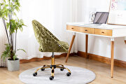 Modern leisure swivel office chair green velvet by La Spezia additional picture 10