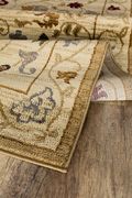 Crown 5'2 x 7'2 Traditional Floral Ivory area rug additional photo 3 of 3