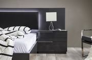 Dark gray contemporary bed w/ upholstered headboard by Mod-Arte additional picture 4