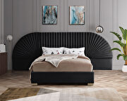 Elegant channel tufted radial design velvet bed by Meridian additional picture 3