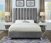 Gray velvet bed w/ vertical slice style headboard by Meridian additional picture 3