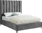Gray velvet bed w/ vertical slice style headboard by Meridian additional picture 5
