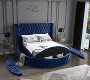 Exclusive round tufted platform bed w/ storage by Meridian additional picture 8
