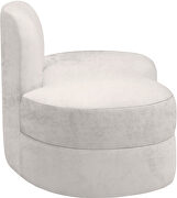 Kidney-shaped lounge style cream velvet loveseat by Meridian additional picture 4