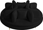 Round accent settee / couch with unique club-like design by Meridian additional picture 6
