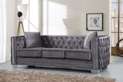 Contemporary gray tufted buttons design sofa by Meridian additional picture 2