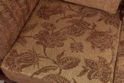 Carved designs traditional living room sofa by Meridian additional picture 3