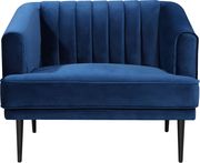 Affordable navy velvet contemporary sofa by Meridian additional picture 2