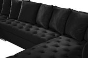 2-chaise 3pcs sectional in black velvet by Meridian additional picture 5