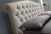 Beige fabric sleigh tufted buttons bed by Meridian additional picture 3