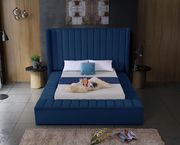 Channel tufting / storage navy velvet modern bed by Meridian additional picture 3