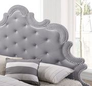 Gray velvet tufted traditional bed by Meridian additional picture 3