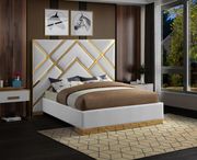 Gold metal / white leatherette king bed by Meridian additional picture 4