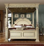 Traditional post bedroom by Meridian additional picture 2