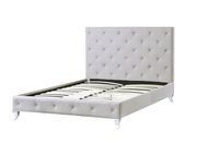 Light gray polyfiber modern bed w/ tufted hb by Poundex additional picture 2