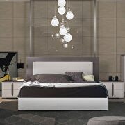 Italian lacquered contemporary queen bed by SofaCraft additional picture 2