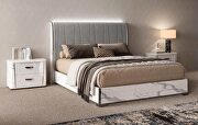 White / gray contemporary sleek style king bed by Status Italy additional picture 3