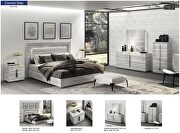 Contemporary European gray king bed w/ lights in headboard by Status Italy additional picture 3