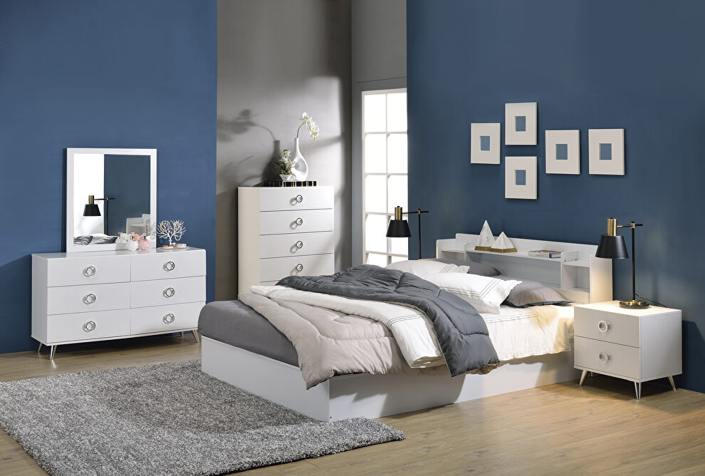 White finish low-profile panel bed queen bed by Acme