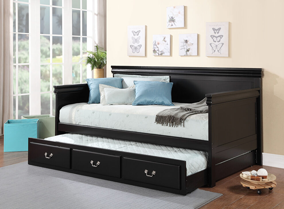 Black daybed by Acme